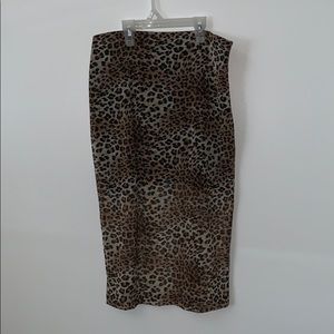 Leopard pencil skirt